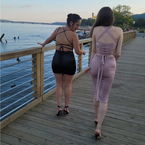 Revolve backless midi dress - Picture 8 of 11